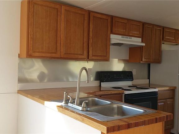 3rd image of 3366 Maple Ln