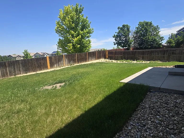 22341 E Mercer Pl — Photo 17