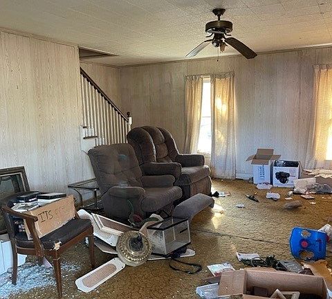 3rd image of 715 Koberlin St