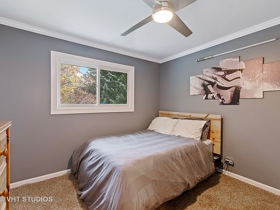 2nd image of 42W436 Meadowlark Ct