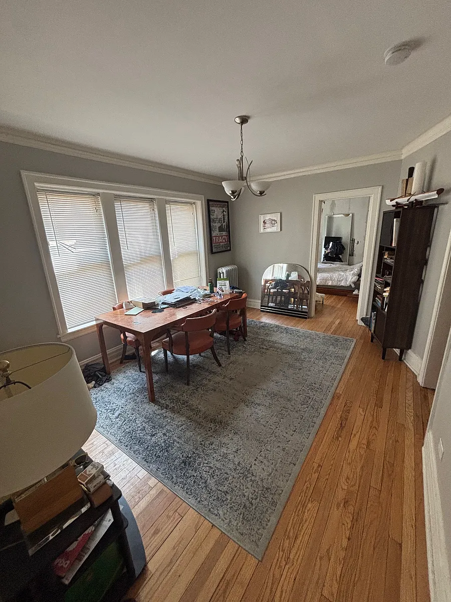Building Photo - 2441 W Logan Blvd #2J