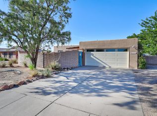 2104 Black Hills Rd NE, Rio Rancho, NM 87124
