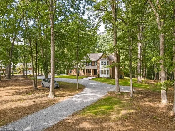 1238 Peoples Creek Rd, Advance, NC 27006