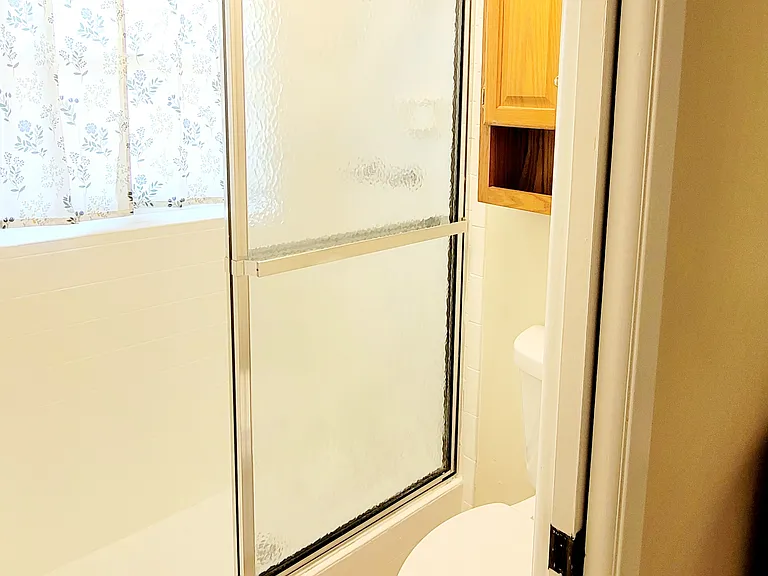 3135 Shady Dell Ln — Photo 8