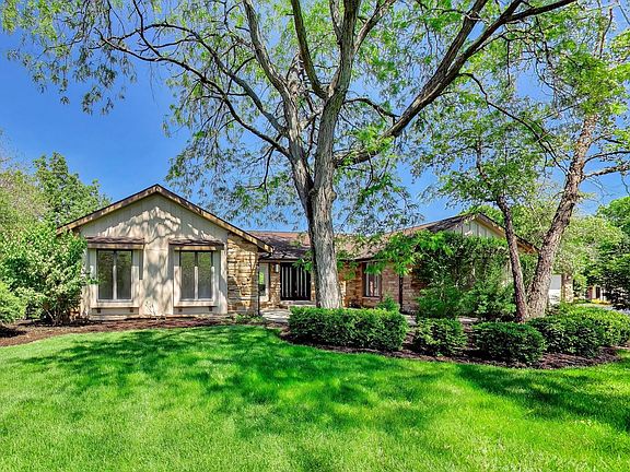 2nd image of 26955 N Countryside Lake Dr