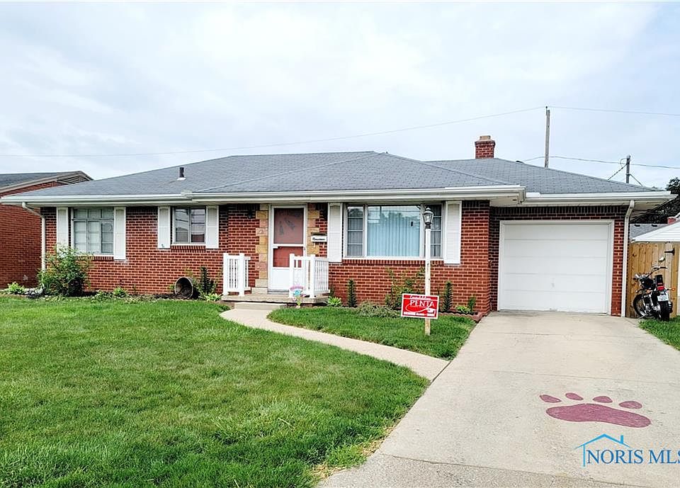 1st image of 19 Santus Dr