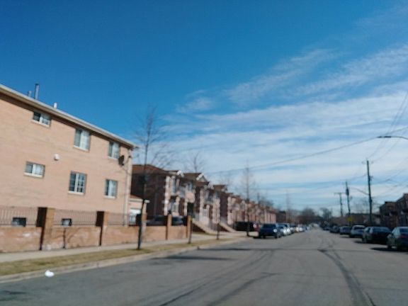 4th image of 1456 E 73rd St