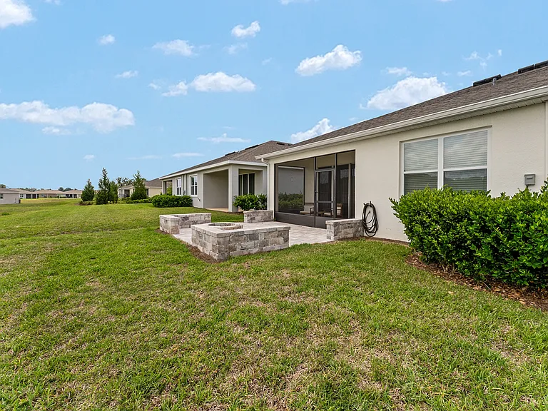 5347 NW 46th Lane Rd — Photo 41