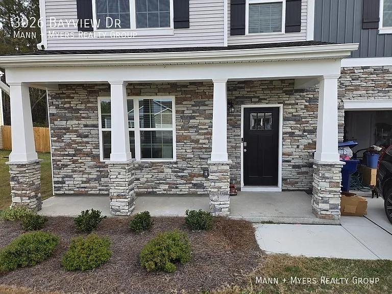 3026 Bayview Dr — Photo 5