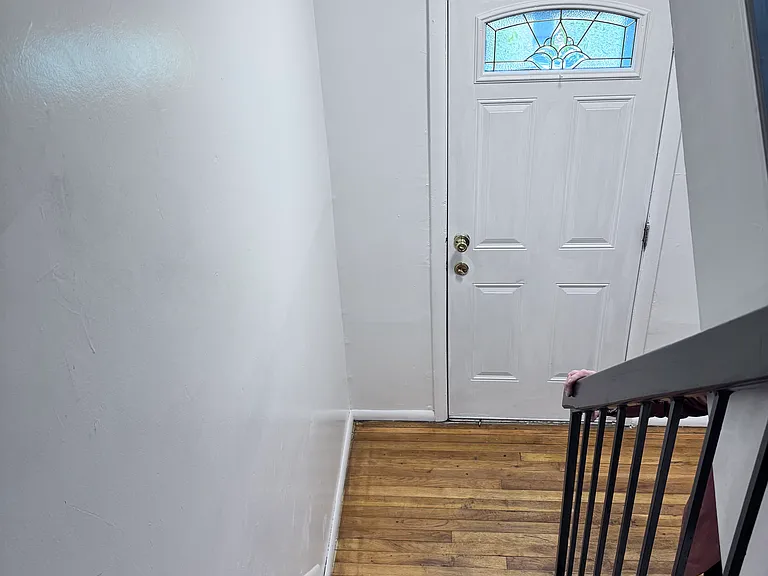 2 Oakville St #3 — Photo 20