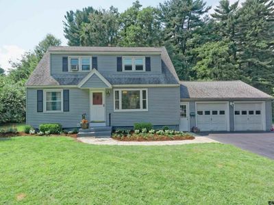 27 Robinhood Rd, Albany, NY, 12203