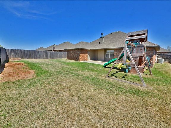 3rd image of 4608 River Mesa Dr