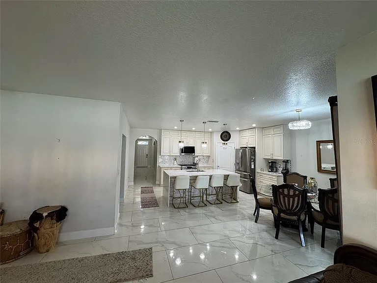 5746 Marsh Landing Dr — Photo 6