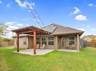 1200 Queens Brook Ln, Fort Worth, TX 76140