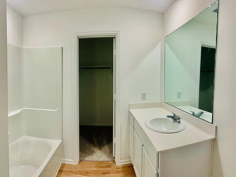 26715 Cenzontle Dr — Photo 13