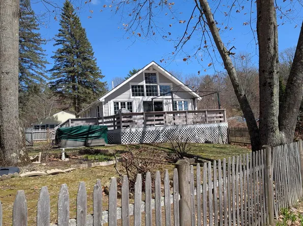 14 Morgan Road, Hillsborough, NH 03244