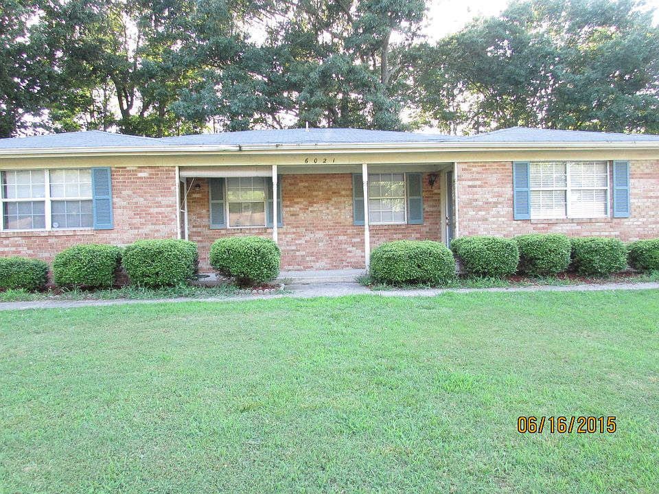 1st image of 6021 Camellia Dr APT B