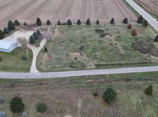 7936 N Dannenberg Dr, Milton, WI 53563