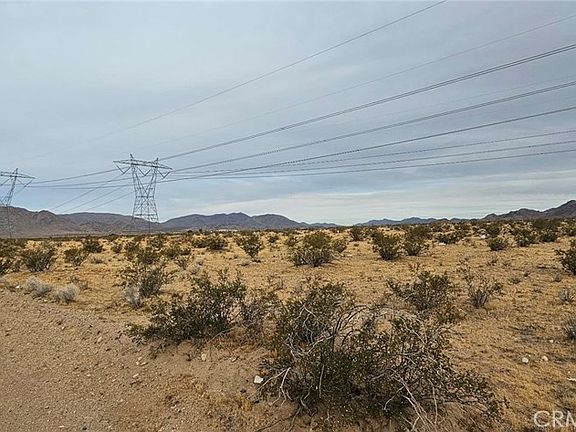 5th image of 800 Powerline Rd