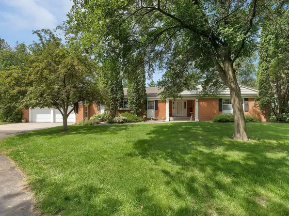 10405 Ferry Point Pl NW, Rice, MN 56367