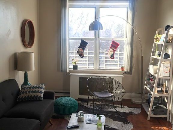 5th image of 3931 47th Ave APT 1