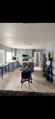 14331 Aaron Ct Photo 1