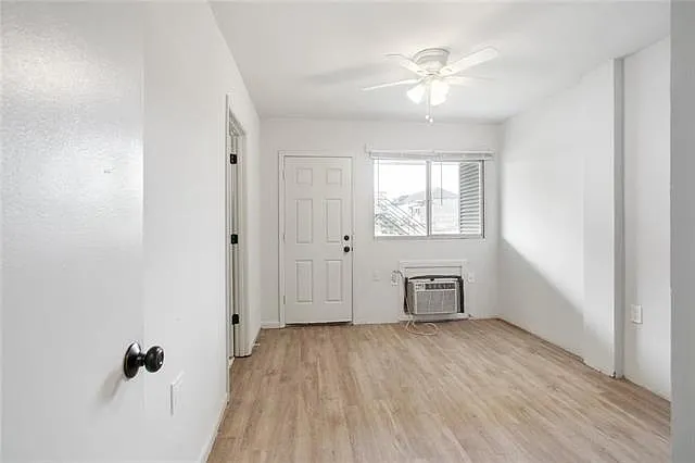 3300 Baronne St #D — Photo 9