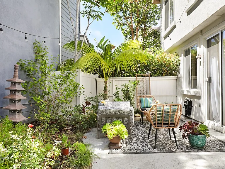 1207 Cambria Way — Photo 30