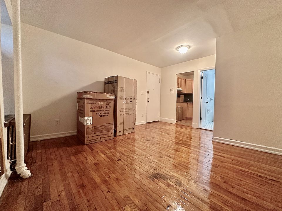 1st image of 351 W 51st St APT 1