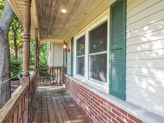 4th image of 8383 Fairlane Dr