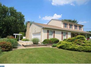 333 Sharon Rd, Robbinsville, NJ 08520