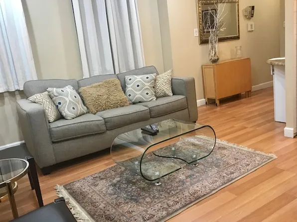 150 West 51st Street image 10 of 14