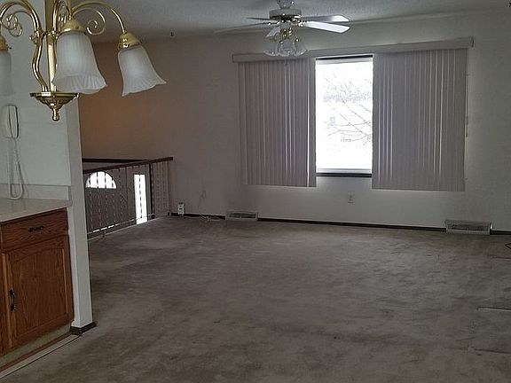 Dining Room / Living Room