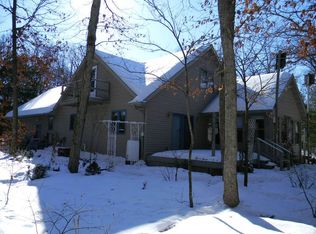 E9384 Ladyslipper Ct, Reedsburg, WI 53959