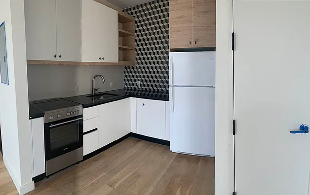 Rented by Brooklyn Group | media 94