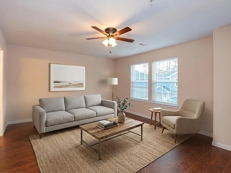 22262 Adams St #9 — Photo 15