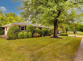 36458 N Beverly Ave, Gurnee, IL