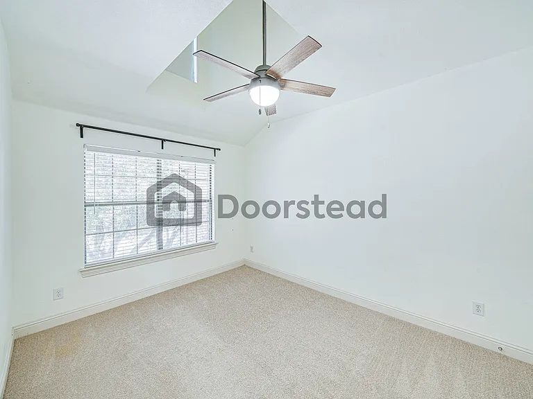 8625 Empire Blvd — Photo 12