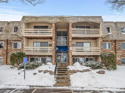 4371 Wilshire Blvd #201, Mound, MN, 55364