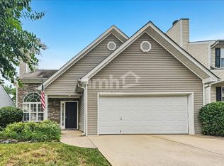 294 Greystone Cir, Hiram, GA 30141
