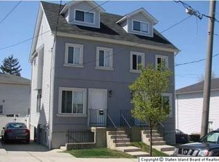 578 Buchanan Ave, Staten Island, NY 10314