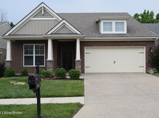8802 Sanctuary Ln, Louisville, KY 40291
