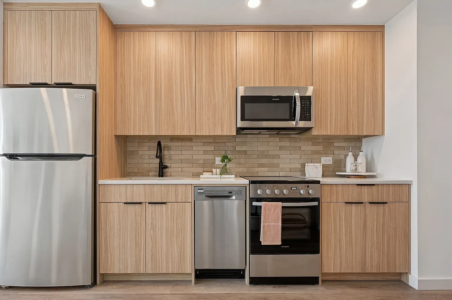 336 Douglass Street — Photo 4