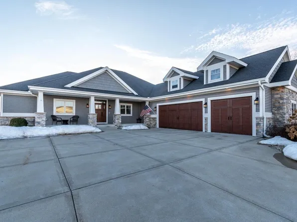 6432 Irving Drive, Sun Prairie, WI 53590