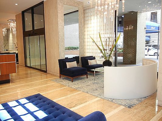 5th image of 58 W 58th St APT 11B