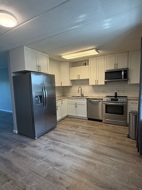 1 bed, 754 sqft, $2,550 — Photo 3