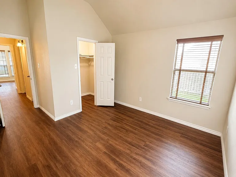 12018 Grace Hall Dr — Photo 7