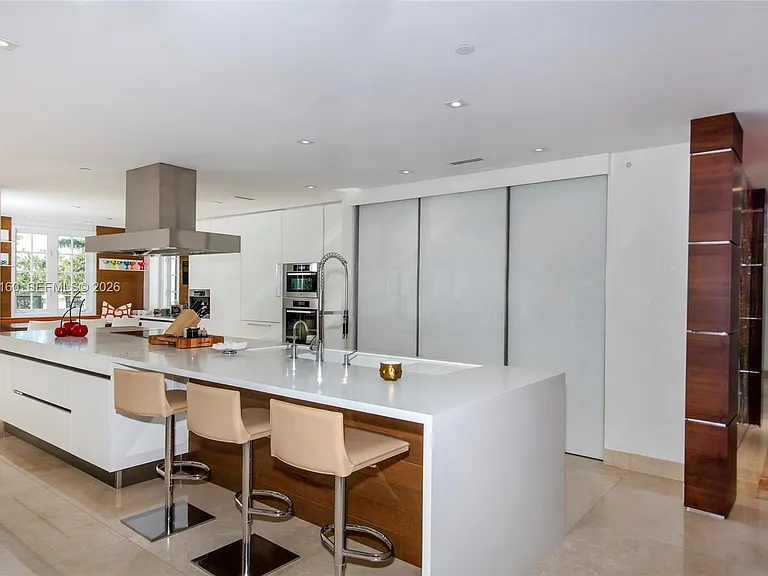 7938 Fisher Island Dr #D — Photo 16
