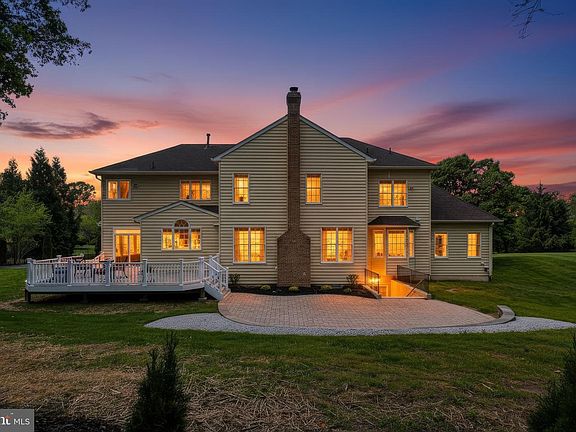 4th image of 15154 Sapling Ridge Dr