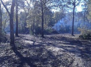 13141 Tall Pine Rd, Navasota, TX 77868